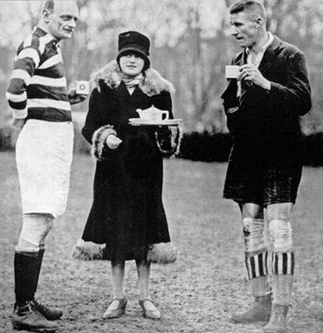 Pauza na poluvremenu, 1920. 