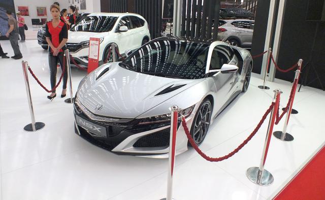 Jedan od najskupljih eksponata - Honda NSX od 250.000 evra