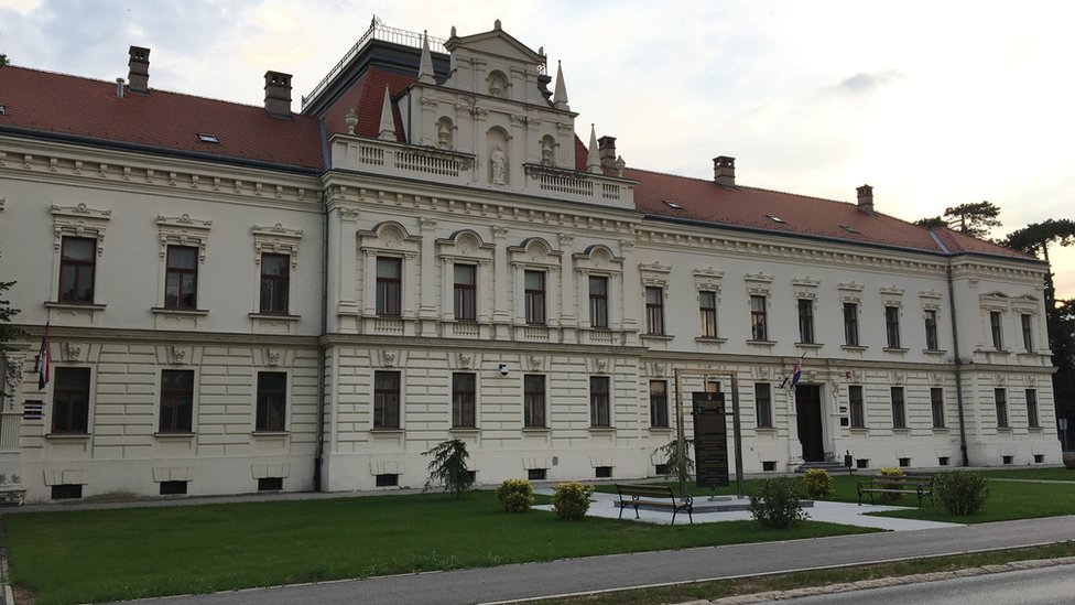 U obnovljenom zdanju, smetena su tri suda koja rade u Vukovaru - upanijski, Optinski i Prekrajni/BBC