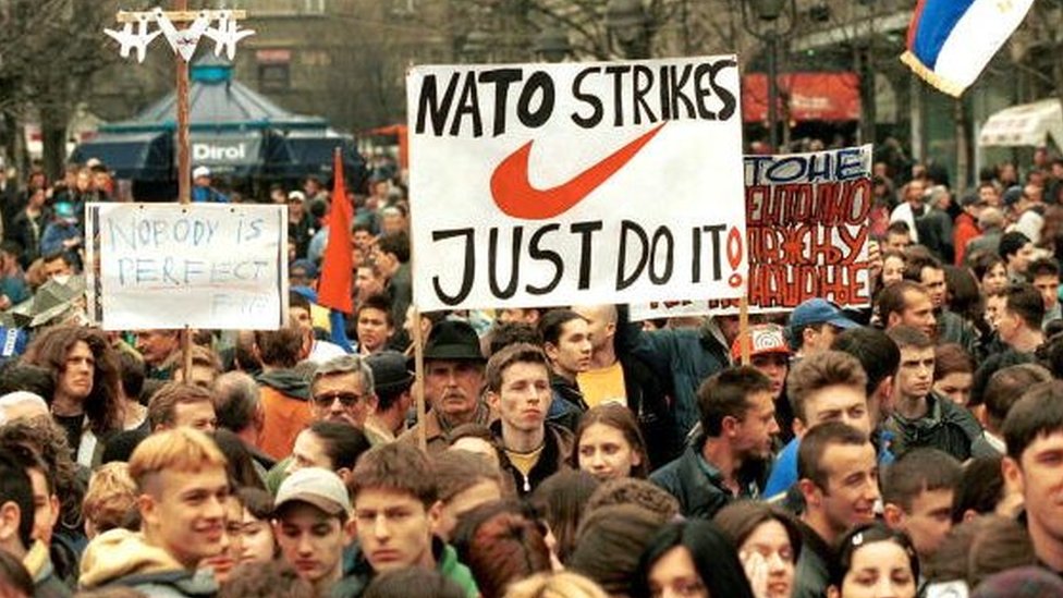 Hou-neu - anti NATO demonstracije u Beogradu/Getty Images