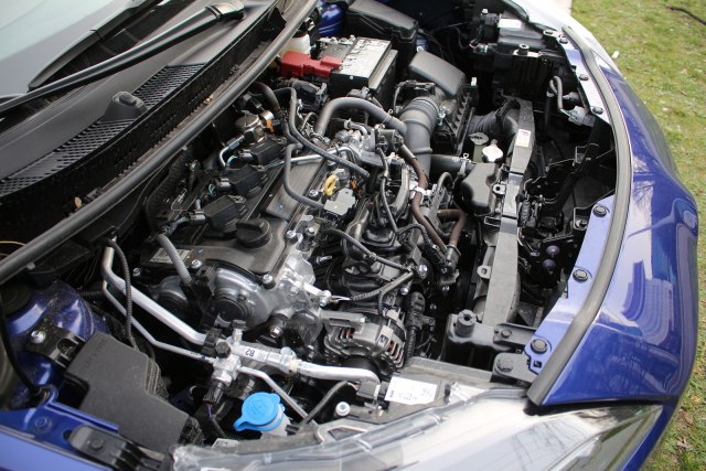 Toyota Yaris Cross 1.5 VVT-iW: zapremina 1490 ccm; snaga 92 kW (125 KS) pri 6600 o/min; maks. o. mom. 153 Nm pri 4800-5000 o/min