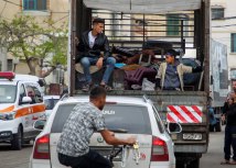 Ljudi naputaju istone delove Rafe/Reuters/Hatem Khaled