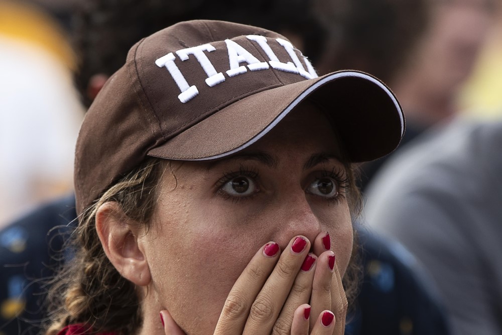 Izraz lica mnogih Italijana dok su gledali Spaletijevu ekipu na EP/ANGELO CARCONI/EPA-EFE/REX/Shutterstock