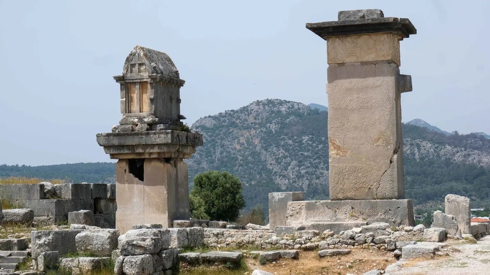U ruevinama Ksantosa, glavnog grada Likije pod Persijancima, mogu se videti grobnice sa stubovima nalik kuli/Alastair Gill