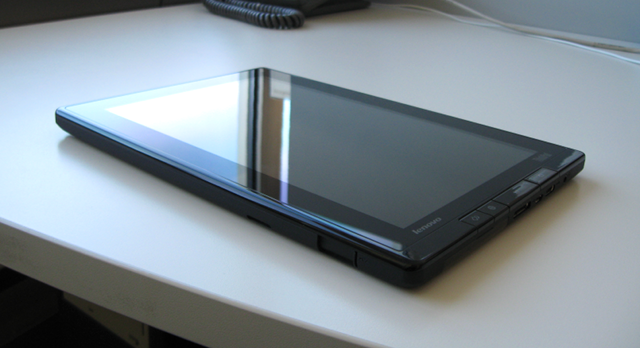 ThinkPad Tablet (Photo: B92)