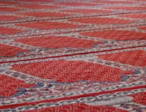 (Alessandra Kocman, Carpets in the Umayyad Mosque in Damascus, flickr.com)