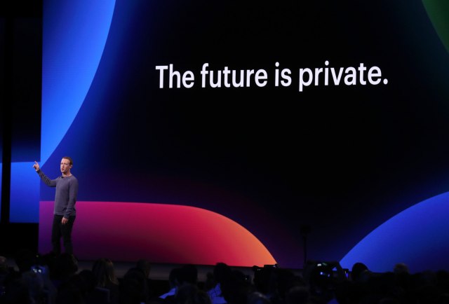 Mark Zakerberg otvara Fejsbukovu F8 konferenciju | Foto: Getty Images / Justin Sullivan / Staff