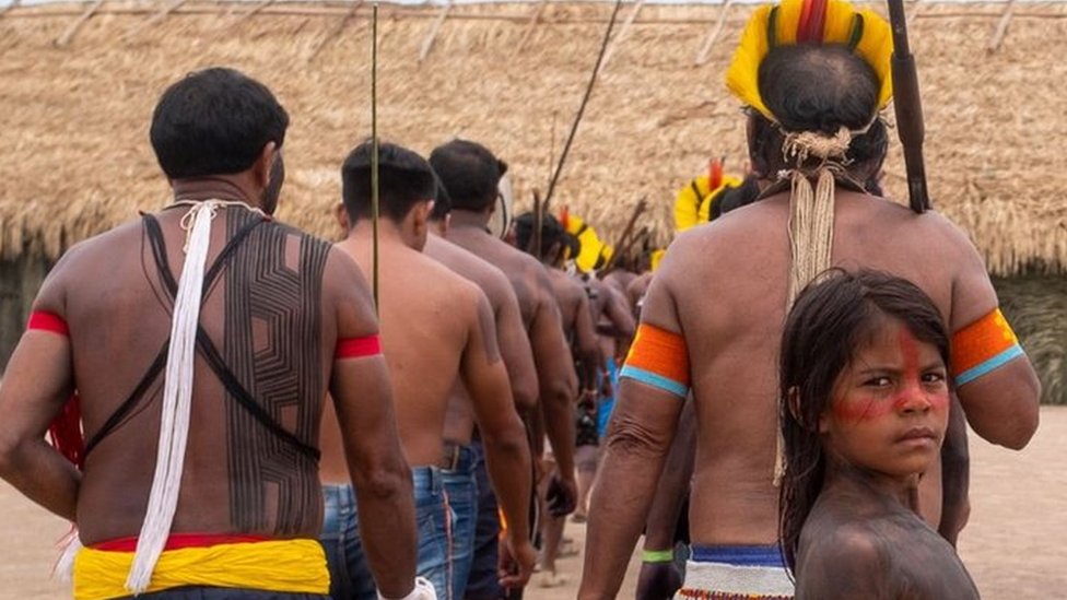Sastanku su prisustvovali predstavnici 14 starosedelakih naroda i etiri obalske zajednice koji ive na obalama reke Ksingu./Lucas Landau/Rede Xingu +