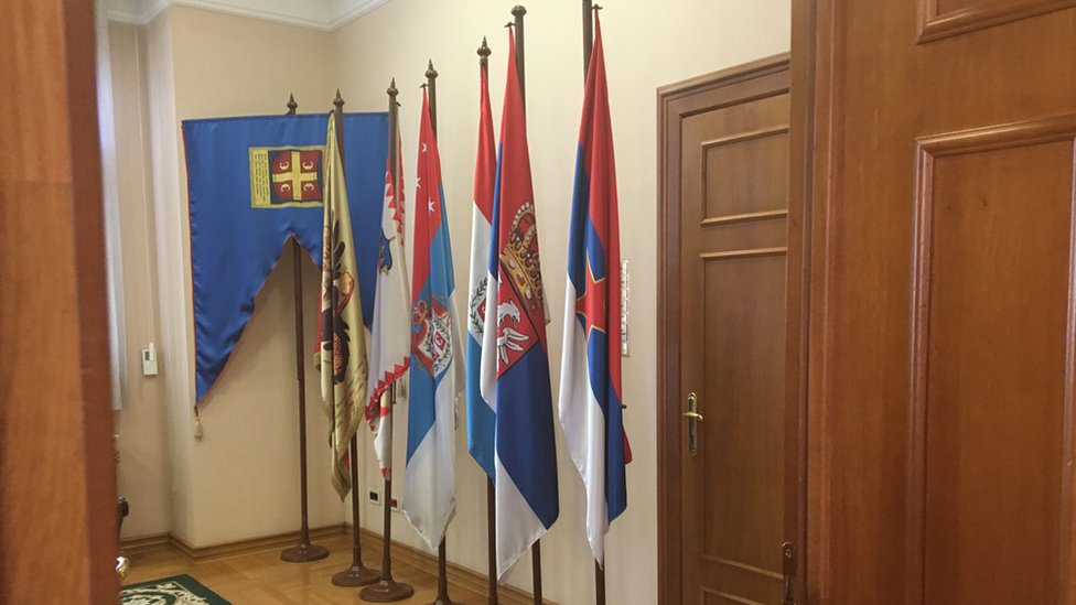 Sve srpske zastave/BBC
