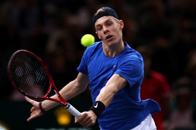 Denis apovalov (Photo by Dean Mouhtaropoulos/Getty Images)