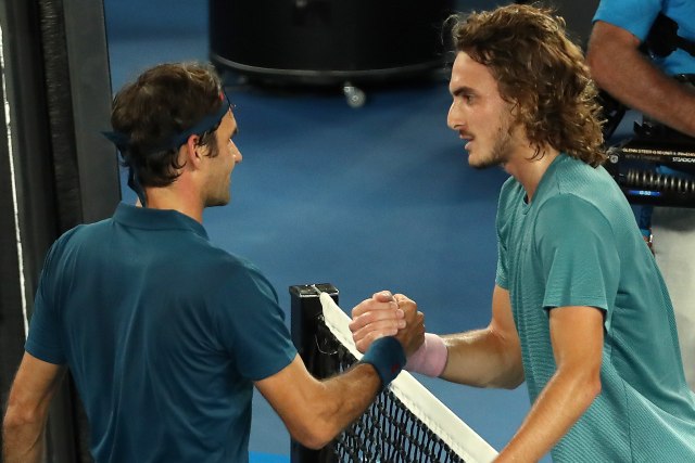 Cicipas je pobedom nad Federerom u osmini finala prole godine najavio briljantnu sezonu (EPA-EFE/DAVID CROSLING AUSTRALIA AND NEW ZEALAND OUT)