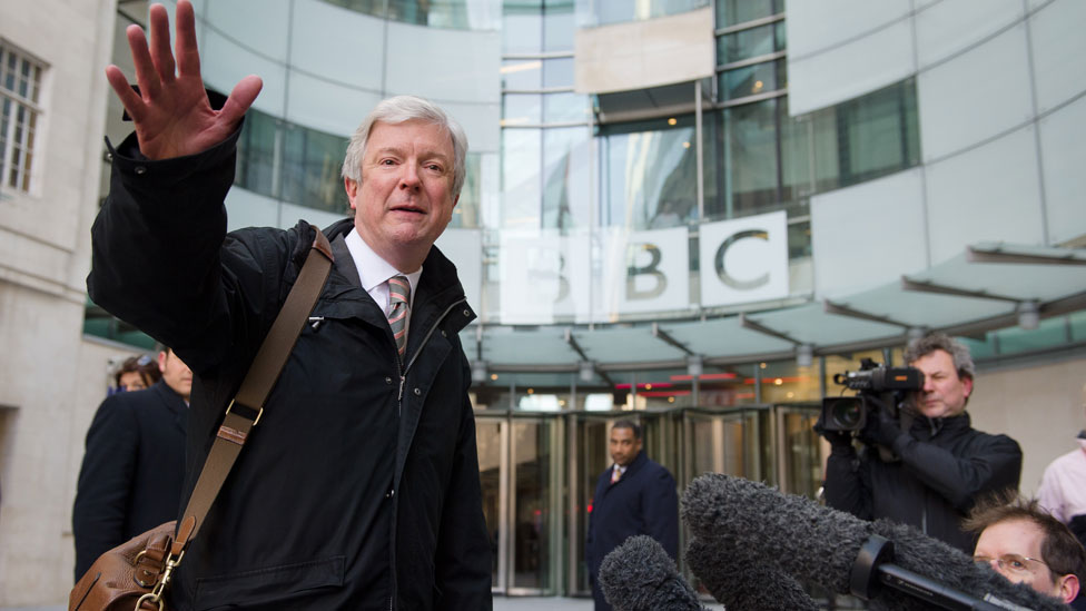 Toni Hol ispred BBC-ija u Londonu/BBC