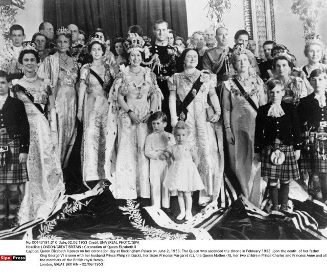 Cela kraljevska porodica na okupu. Foto: Profimedia