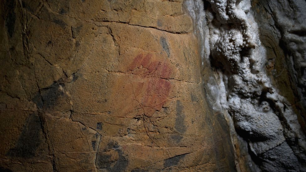 Veruje se da su neke od crvenih pigmenata napravili neandertalci pre oko 65.000 godina/Getty Images