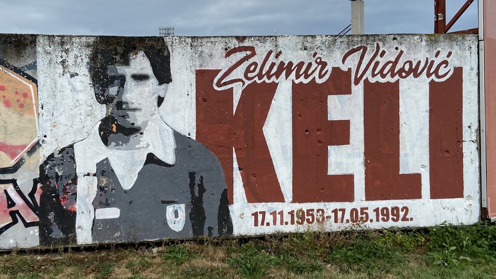 Grafit posveen elimiru Vidoviu Keliju, fudbaleru Sarajeva koji je poginuo tokom ratova devedesetih/BBC