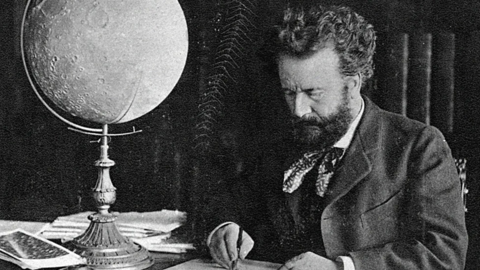 Francuski astronom Kamij Flamarion je 1894. godine objavio spekulativni roman Kraj sveta, koji je bio deo novog talasa interesovanja za objekte koji se pribliavaju Zemlji/Alamy