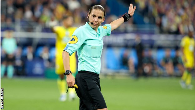 Francuskinja Stefani Frapart jedna je od tri sutkinje koje su izabrane za Svetsko prvenstvo za muškarce 2022./Getty Images
