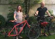 Matijas i Sonja planiraju da za dve godine prevale put od Nemaèke do Singapura, a u kampu za bicikliste u Negotinu su proveli nekoliko dana/BBC/Grujica Andric