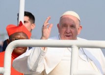 Posle skoro èetiri decenije papa je posetio DR Kongo/AFP