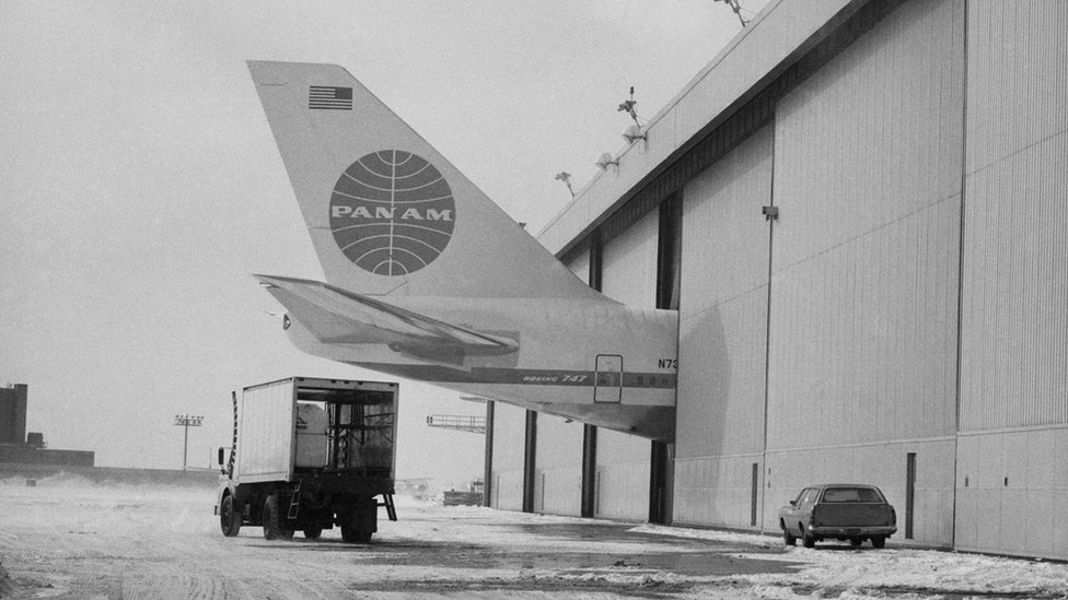 Jedan od problema sa kojima su se suoavale avio-kompanije bio je to to je avion esto bio prevelik za postojee hangare/Getty Images