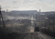 Tanjug/AP Photo/Evgeniy Maloletka
