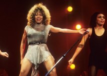 Tina Tarner je imala 11 hitova na britanskih top 10 i sedam u amerièkih top 10 kao solo umetnica i sa bivšim mužem Ajkom/Getty Images