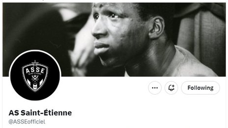 Fudbalski klub Sent Etjen je na društvenoj mreži Iks posle smrti Keite, ambasadora kluba, promenio izgled njihovog banera/BBC