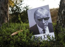 Tanjug/Sarah Reingewirtz/The Orange County Register via AP