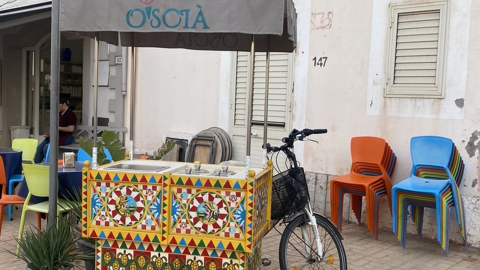 Bicikl za sladoled ispred Vitove radnje/Tatjana Ðorðeviæ