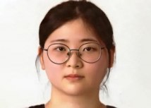 Jung Jo-jung. 23-godišnja žena, predstavila se kao uèenica srednje škole i ušla je u dom ubijene profesorke/BUSAN POLICE