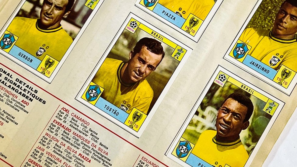 U albumu su i slièice fudbalera Brazila, koji je osvojio Mundijal u Meksiku 1970. godine/Gildings Auctioneers
