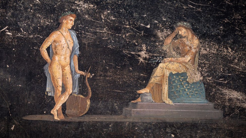 Na jednoj od fresaka prikazano je kako bog Apolon pokuava da zavede trojansku proroicu Kasandru/BBC/Tony Jolliffe