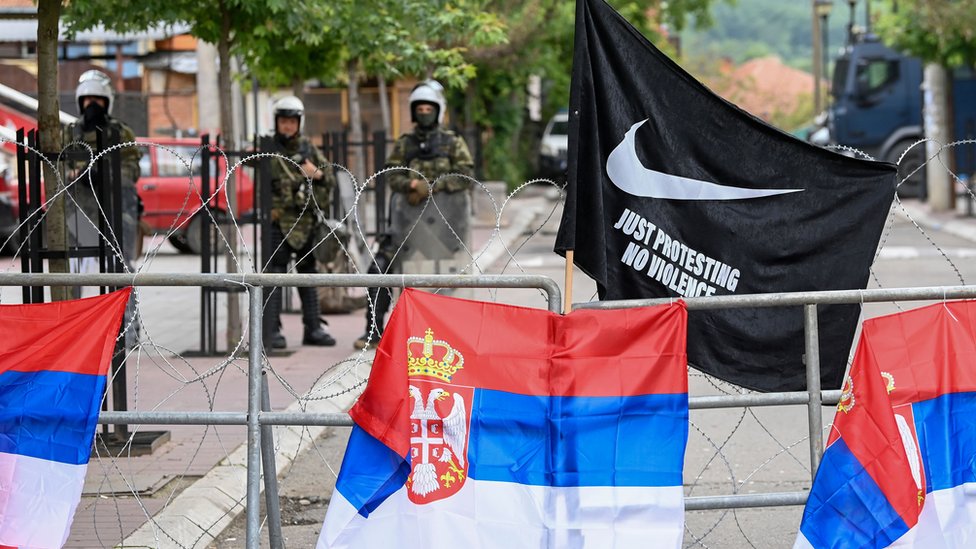 Fotografija sa protesta Srba na severu Kosova 1. juna 2023. godine/GEORGI LICOVSKI/EPA-EFE/REX/Shutterstock