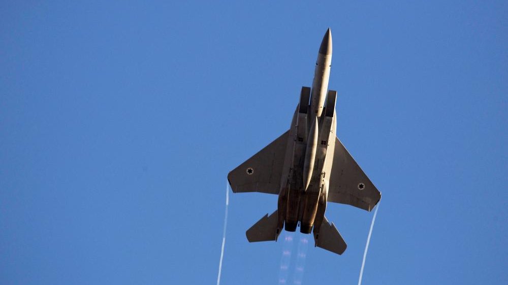 Izraelski borbeni avion/Reuters