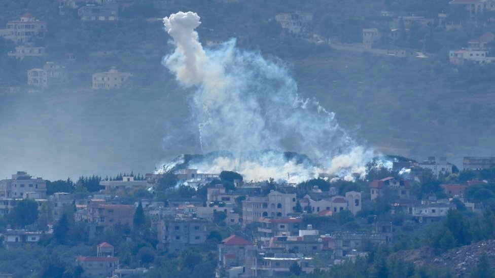 BBC je potvrdio napad belim fosforom u Kfar Kili, gde ivi 14.000 ljudi, 22. novembra 2023./AP