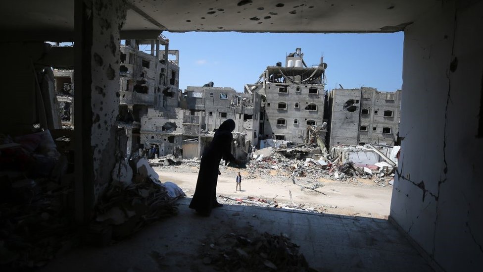 Palestincima posle est meseci rata ostalo je malo od njihovih domova u Kan Junisu/Getty Images