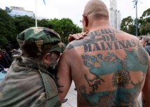 Na tetovai ovog mukarca pie: Heroj Malvina (kako Argentinci nazivaju Foklandska ostrva)/Reuters/Agustin Marcarian